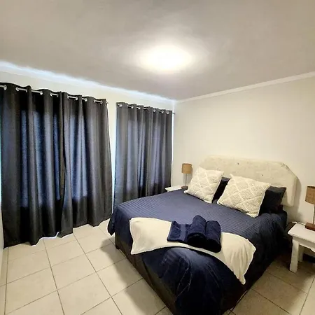 Bright And Sunny 2 Bedroom Flat Plettenberg Bay Exterior photo