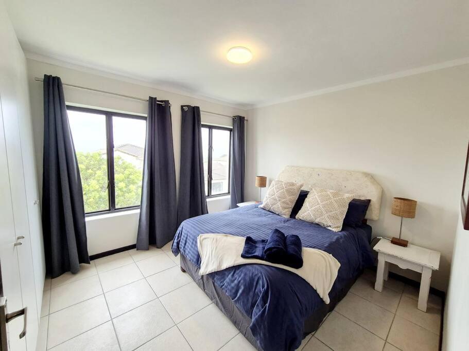 Apartment Bright And Sunny 2 Bedroom Flat Plettenberg Bay